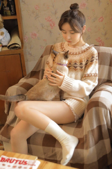 偷拍55位美女撒尿BBB毛洗澡